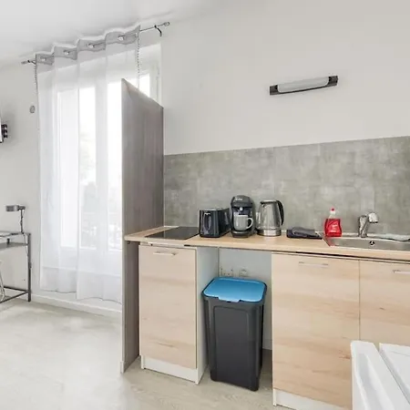 Sublime Studio Tous Confort 10 Minutes De Paris Apartman *